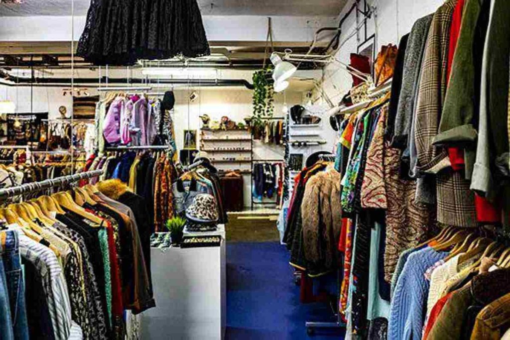 What to Check When Buying Vintage Clothes